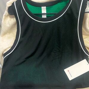 Lululemon size L Reversible Top